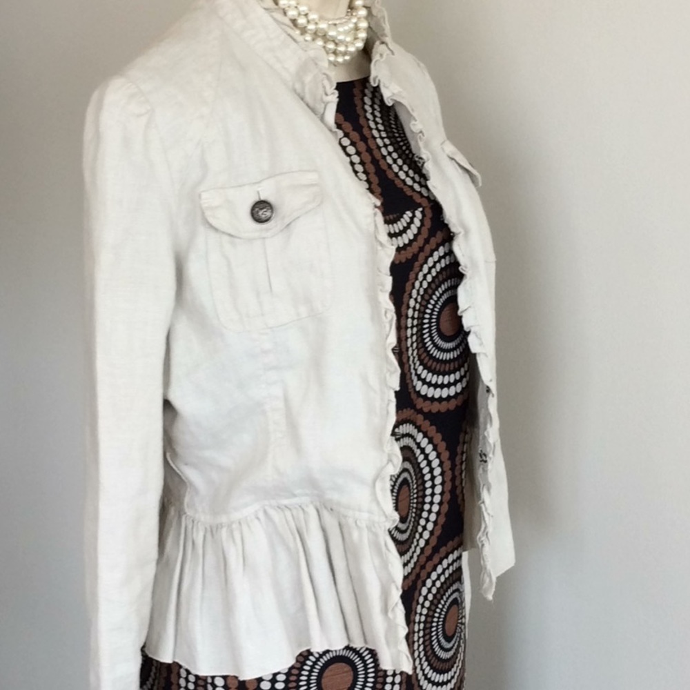 ⭐️⭐️ Linen Jacket ⭐️⭐️ - Picture 1 of 7